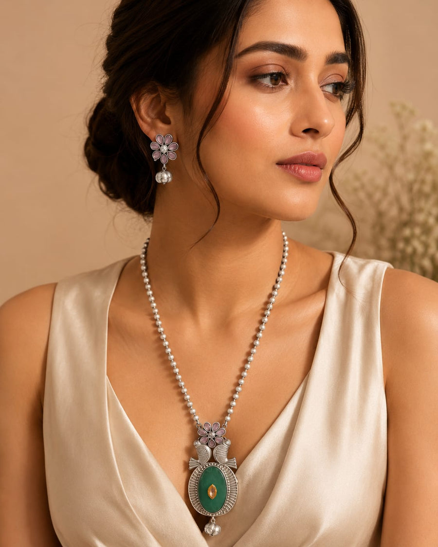 Emerald Silver Pendant Set